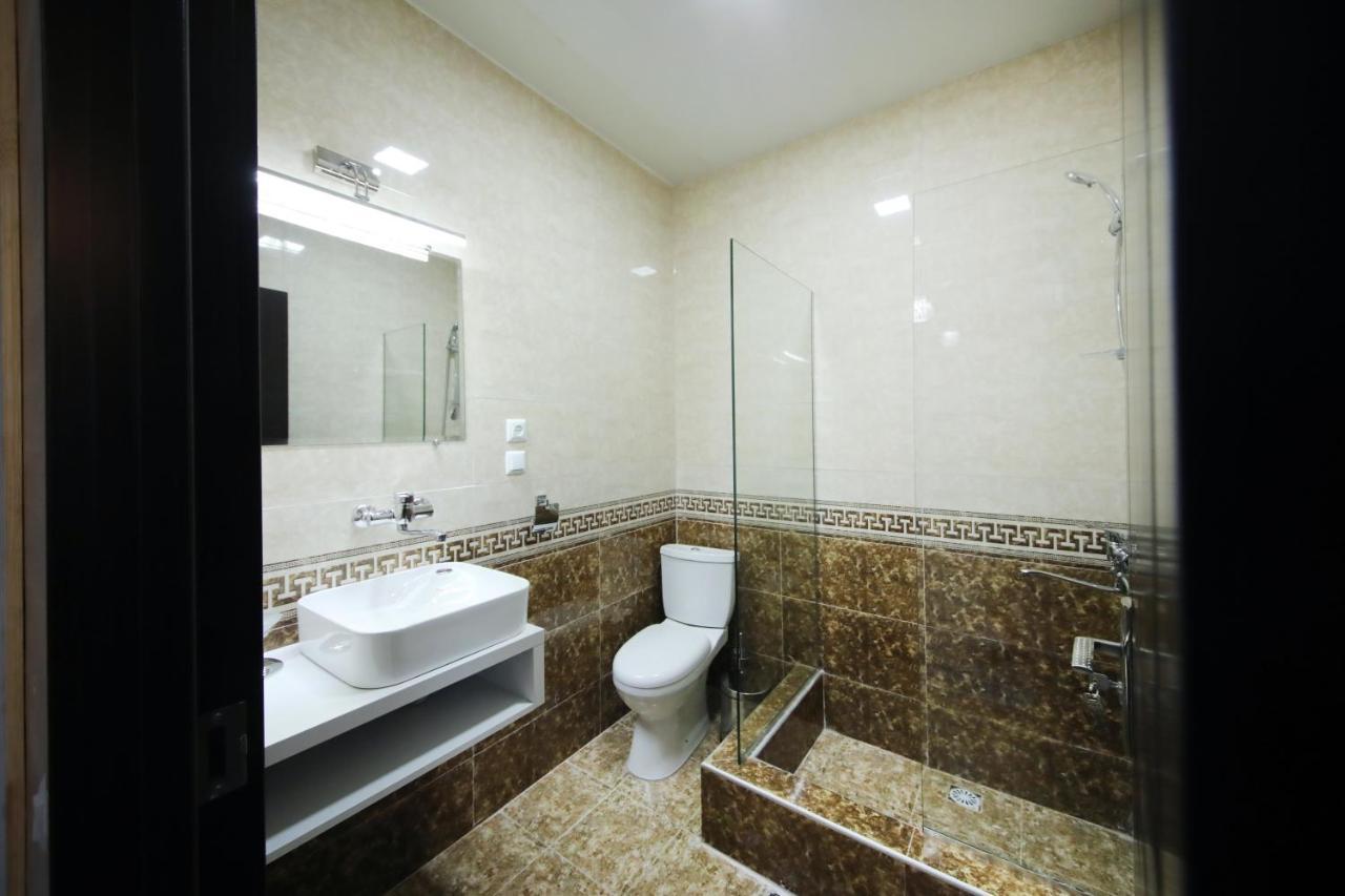 Hotel Tamari Кутаиси Экстерьер фото