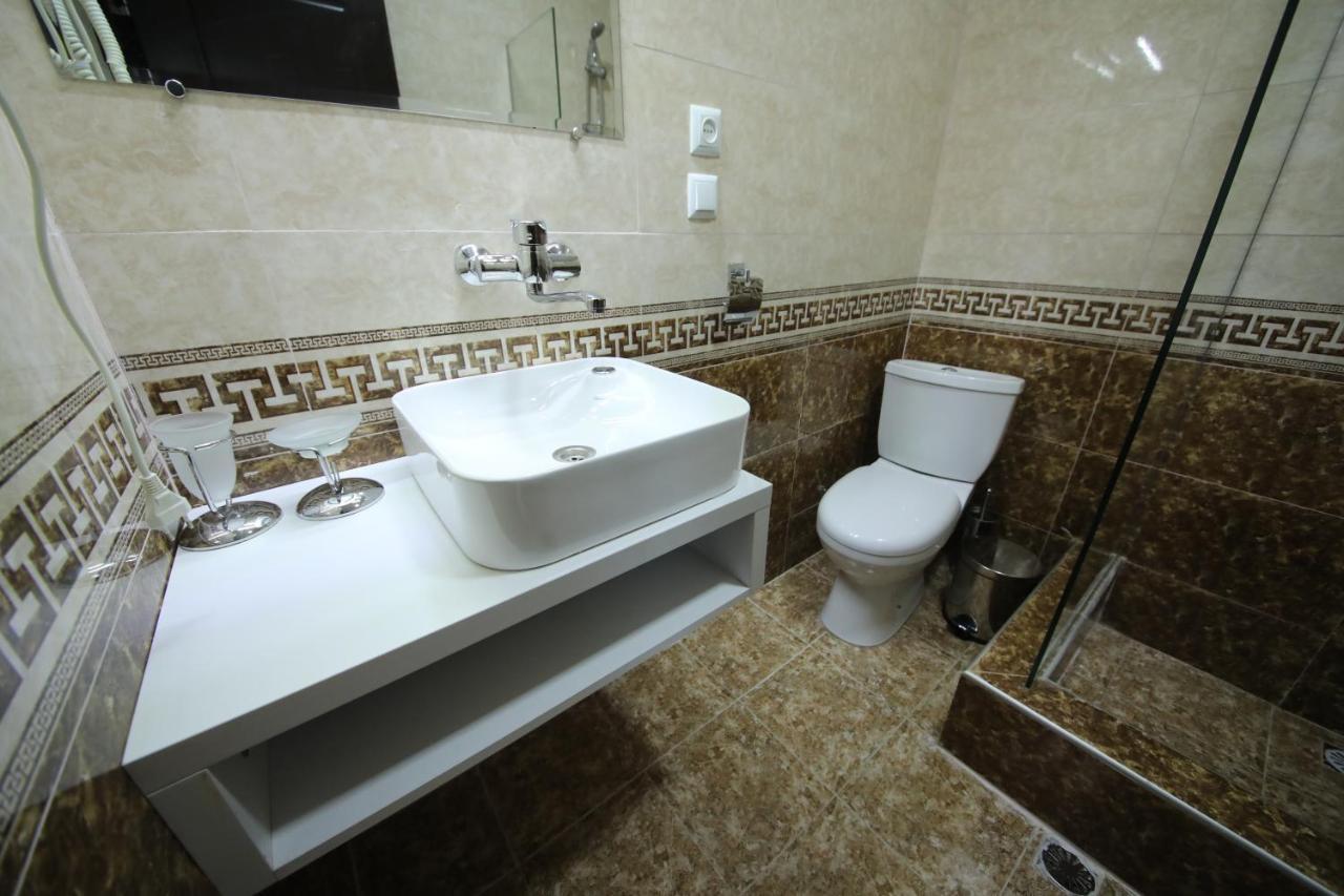 Hotel Tamari Кутаиси Экстерьер фото