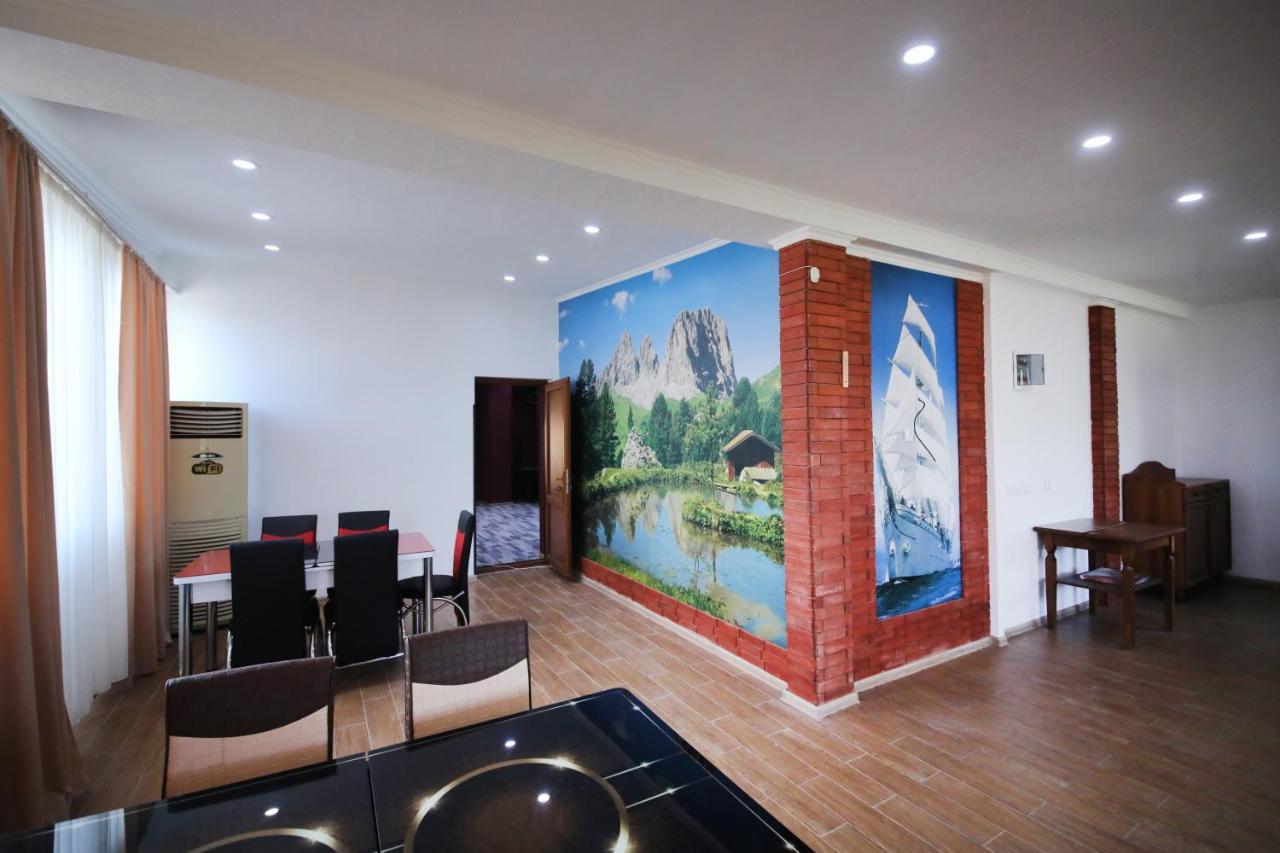 Hotel Tamari Кутаиси Экстерьер фото