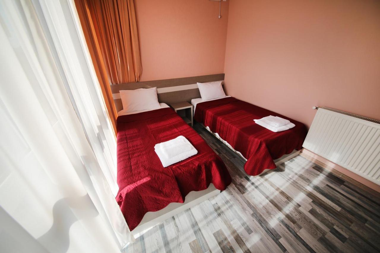 Hotel Tamari Кутаиси Экстерьер фото