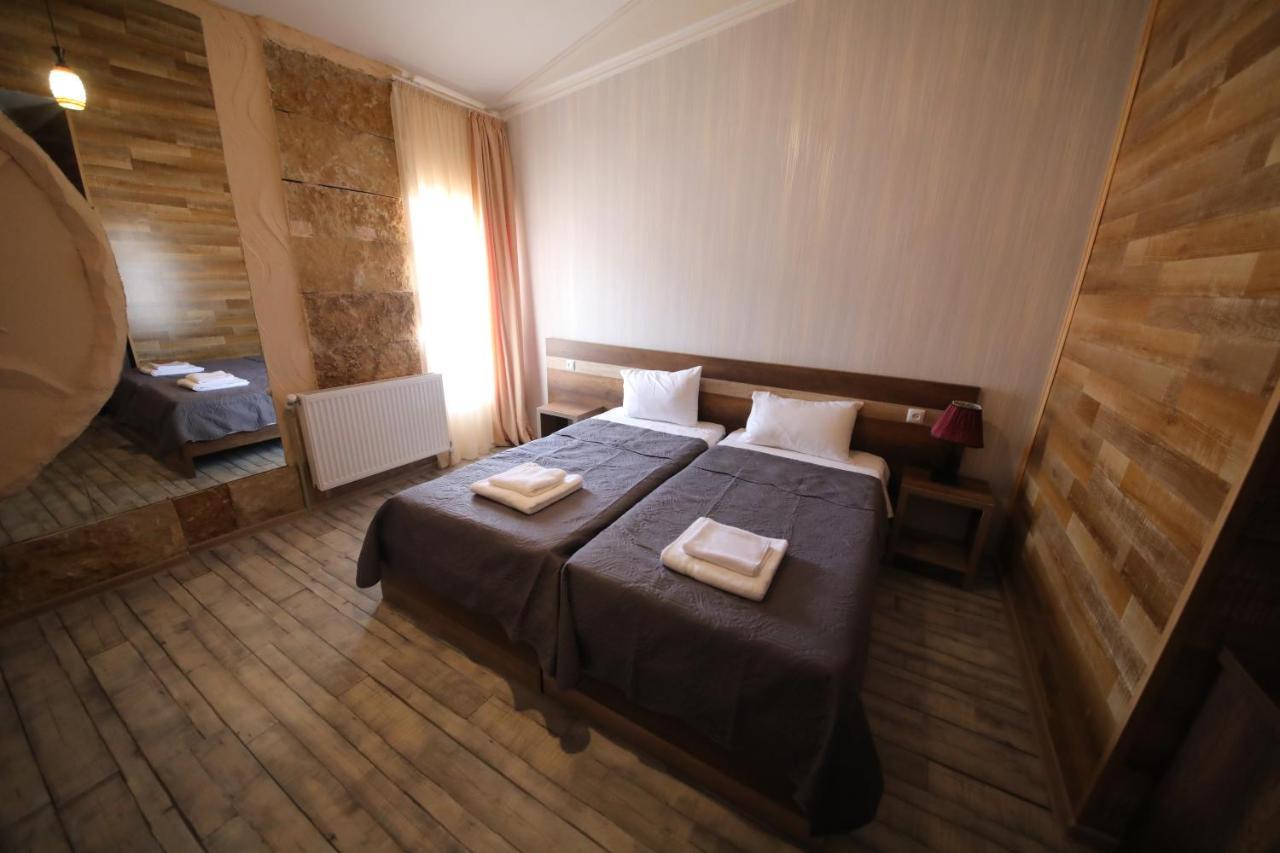 Hotel Tamari Кутаиси Экстерьер фото