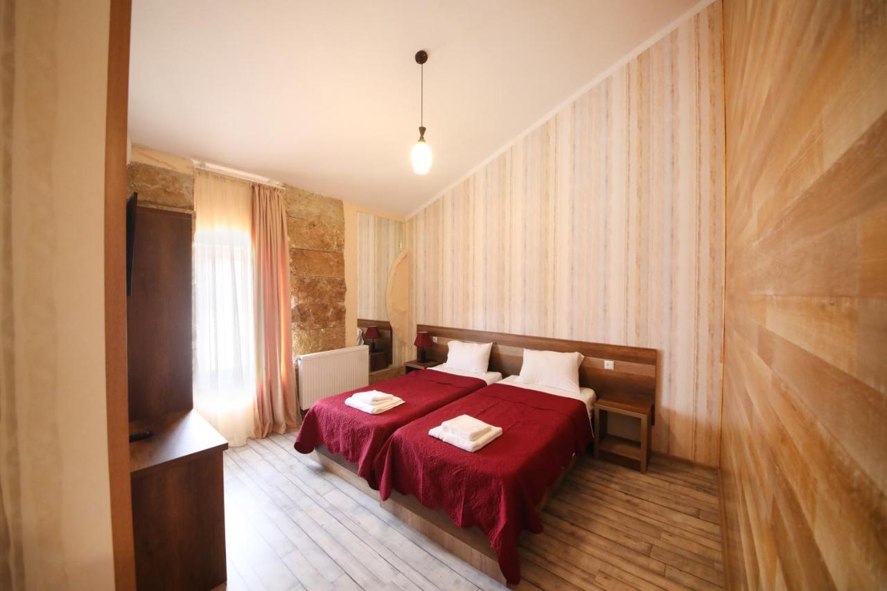 Hotel Tamari Кутаиси Экстерьер фото